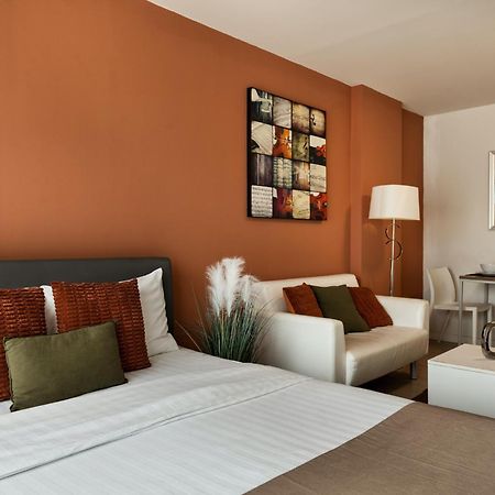First Choice Suites By The Sea Sha Plus Extra Hua Hin Exterior photo