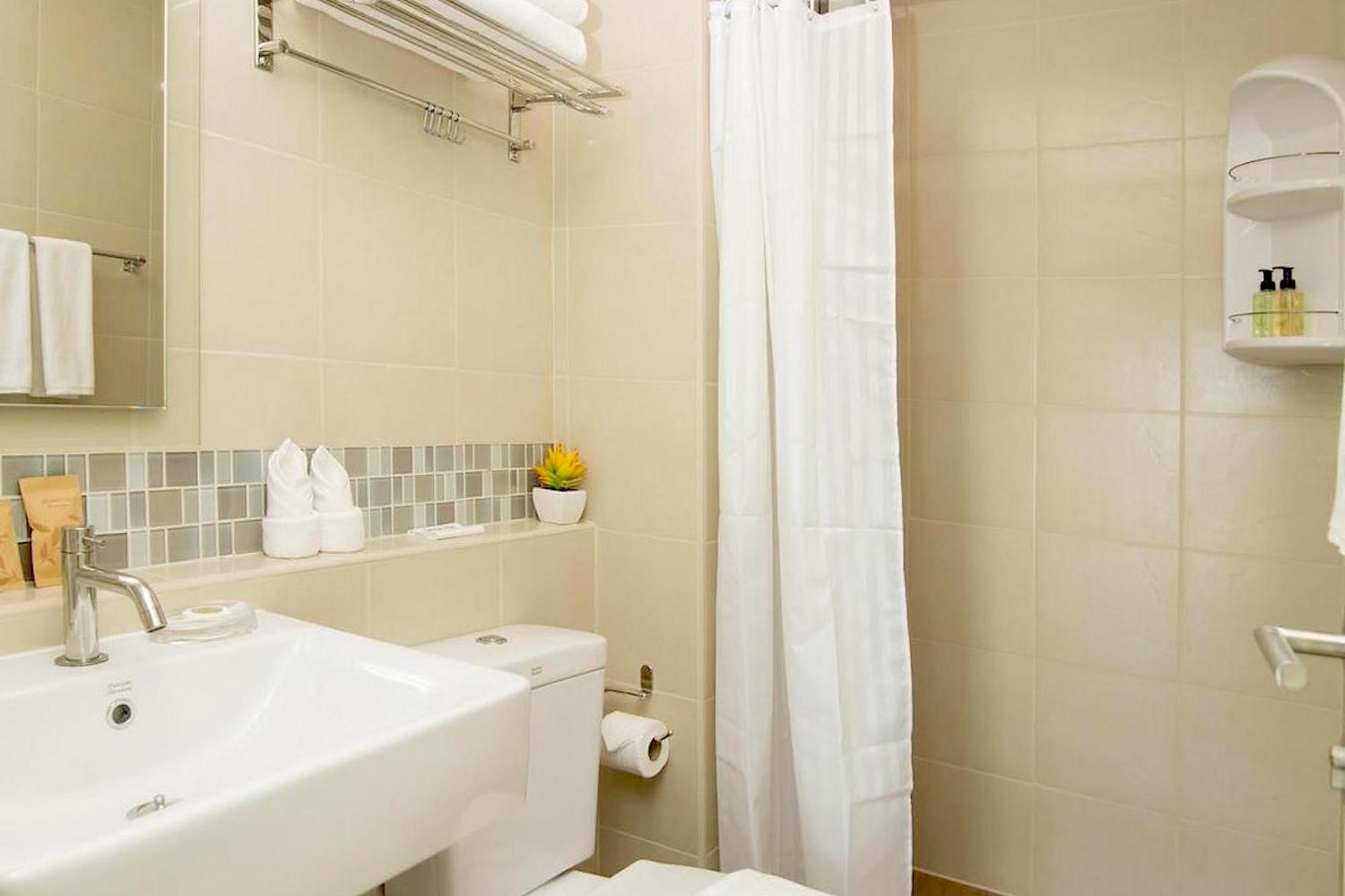 First Choice Suites By The Sea Sha Plus Extra Hua Hin Exterior photo